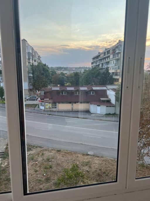 Лудогорско Бижу Razgrad Esterno foto